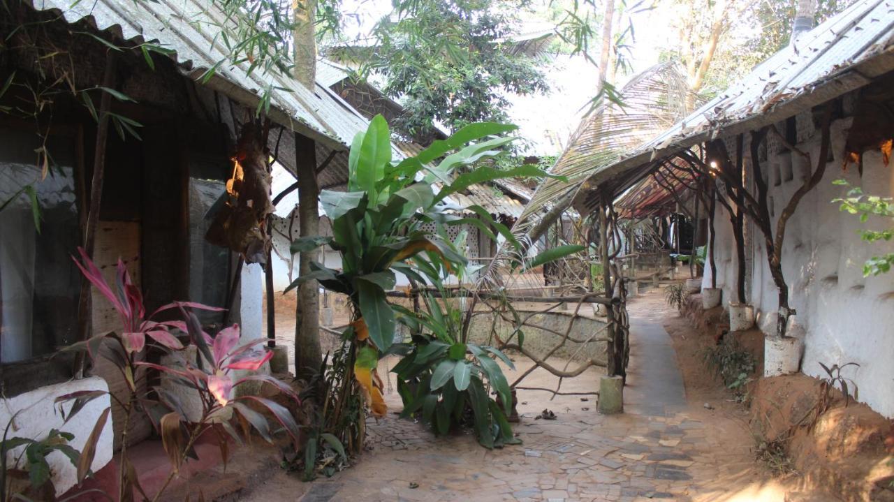 萨拉亚住宿加早餐旅馆 Sangolda 外观 照片